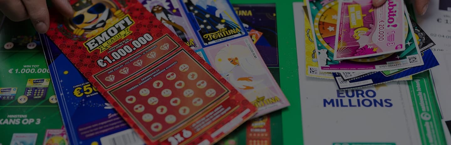 Krasbiljetten en Lotto formulieren van de Nationale Loterij verkrijgbaar in Genk bij Dagbladhandel Stalen